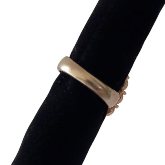 Rhinestone Large Cocktail Ring 6.75 Gold Tone Statement Medieval Mermaid Fairy. - Picture 5 of 16